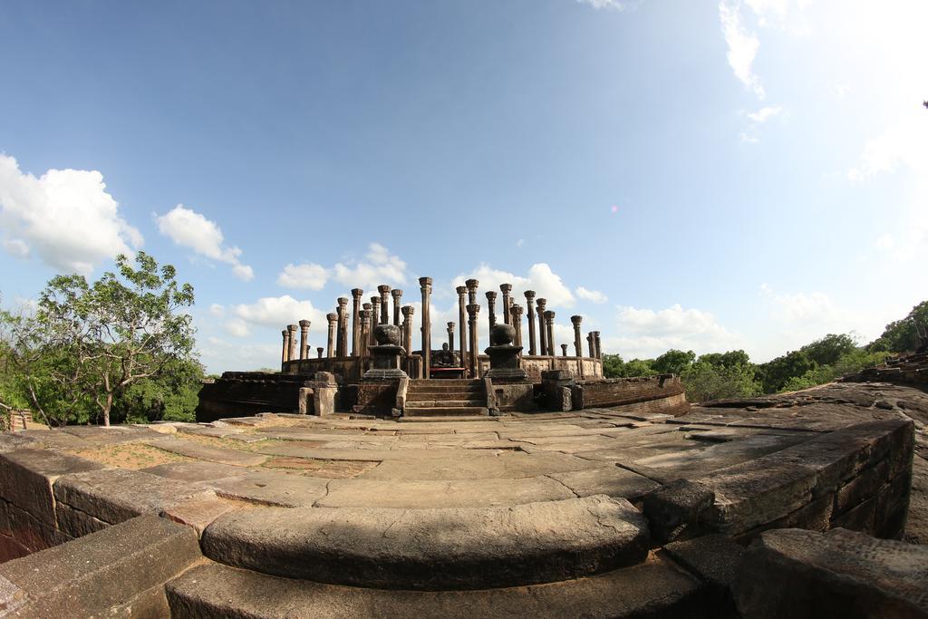 Miracle Resorts & Villas Polonnaruwa Luaran gambar